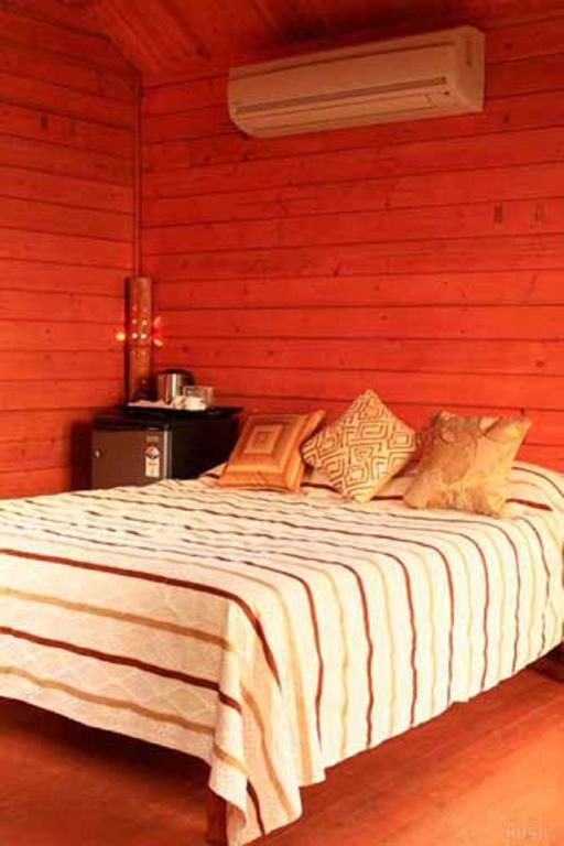 Cabo Cabana Hotel Panadzsi Kültér fotó